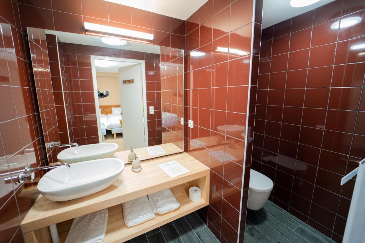 L'Azimut Hotel Senez ภายนอก รูปภาพ